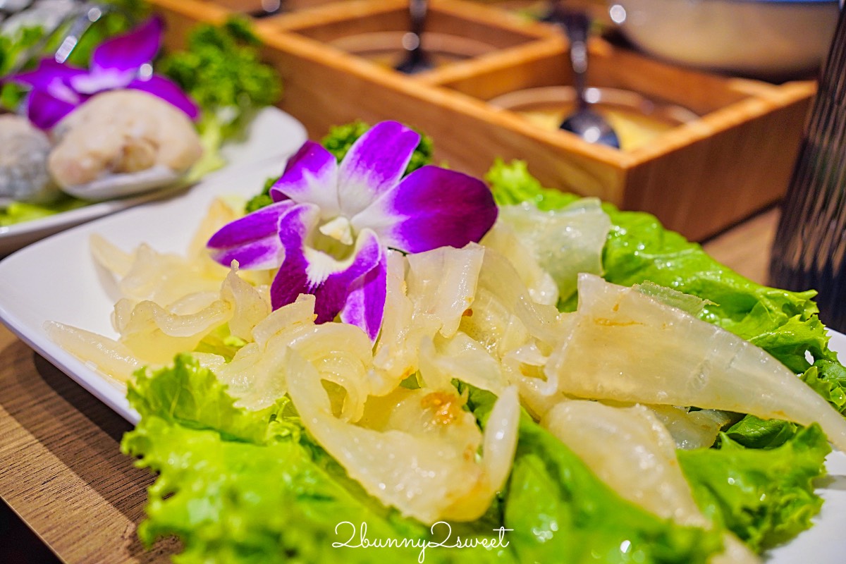 【君曜雞湯】信義區最強雞湯火鍋，人蔘花膠全雞排翅金湯涮A5和牛、龍蝦海鮮超過癮 @兔兒毛毛姊妹花