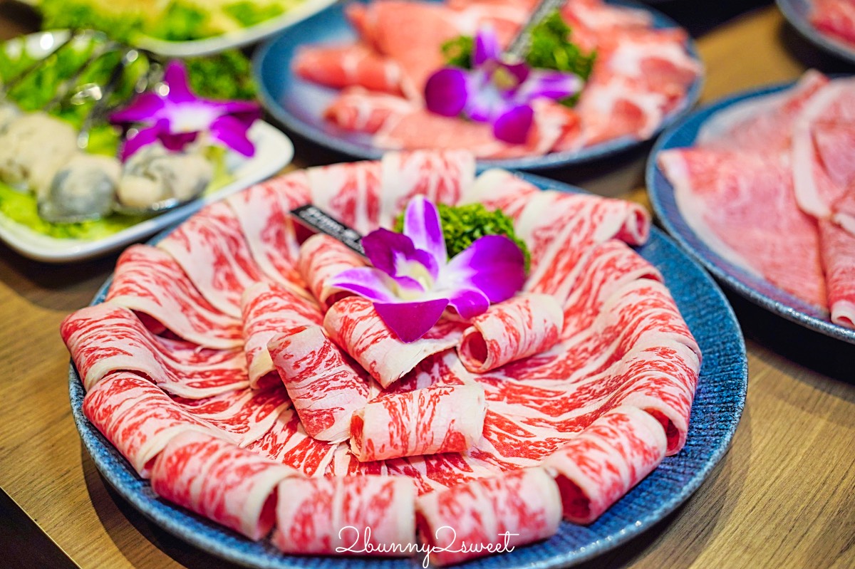 【君曜雞湯】信義區最強雞湯火鍋，人蔘花膠全雞排翅金湯涮A5和牛、龍蝦海鮮超過癮 @兔兒毛毛姊妹花