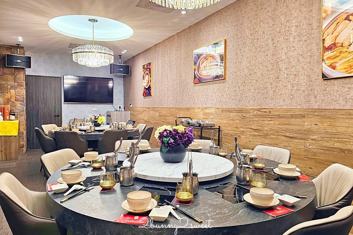 【君曜雞湯】信義區最強雞湯火鍋，人蔘花膠全雞排翅金湯涮A5和牛、龍蝦海鮮超過癮 @兔兒毛毛姊妹花