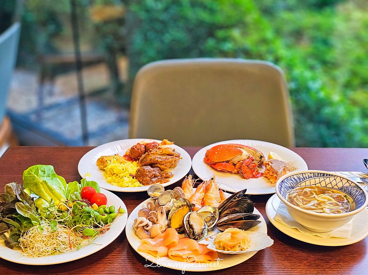 【Garden Kitchen】台北萬豪酒店自助餐開箱：高質感海鮮、現切牛排、精緻沙拉吧一次吃到飽 @兔兒毛毛姊妹花