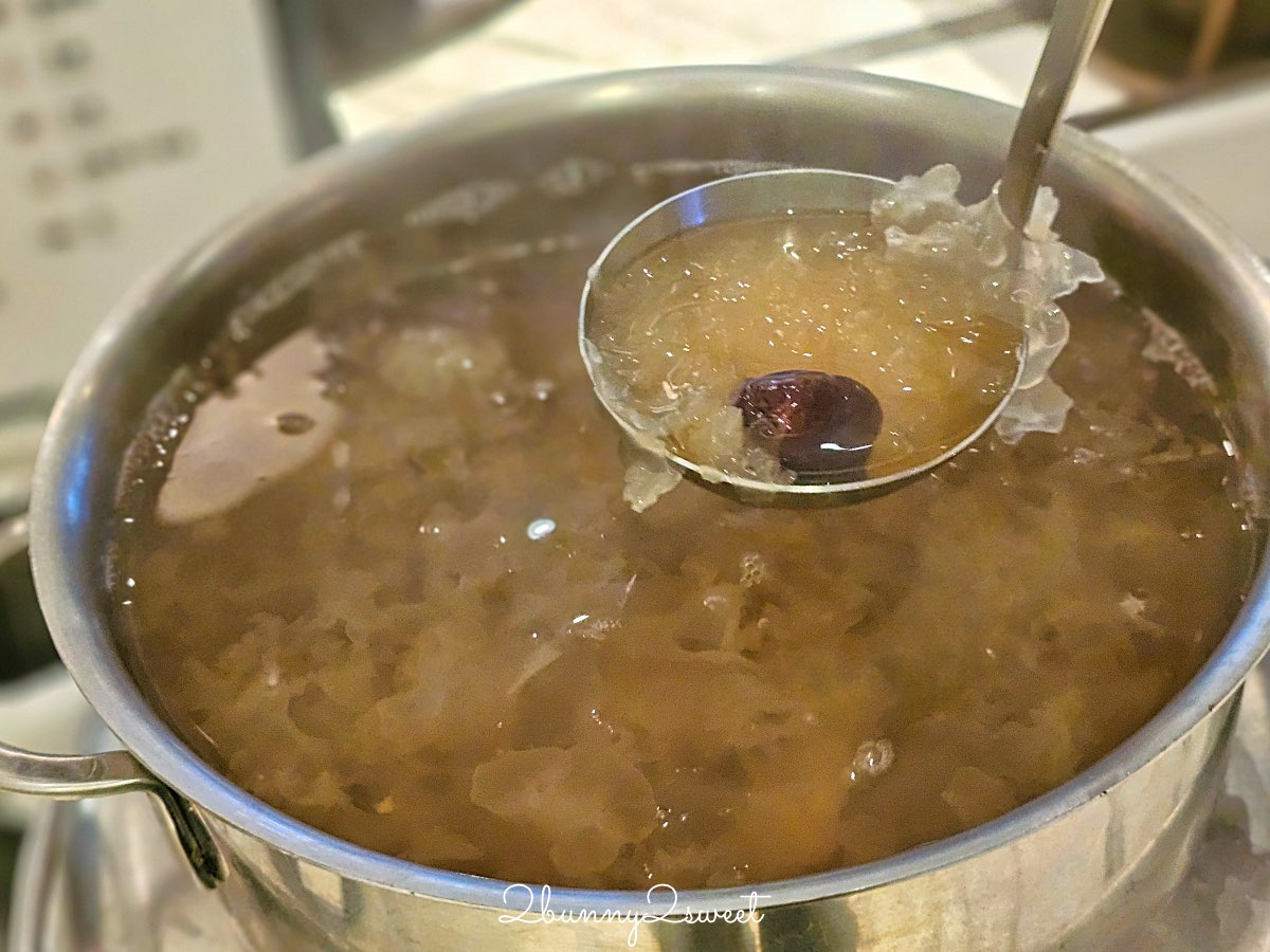 【Garden Kitchen】台北萬豪酒店自助餐開箱：高質感海鮮、現切牛排、精緻沙拉吧一次吃到飽 @兔兒毛毛姊妹花