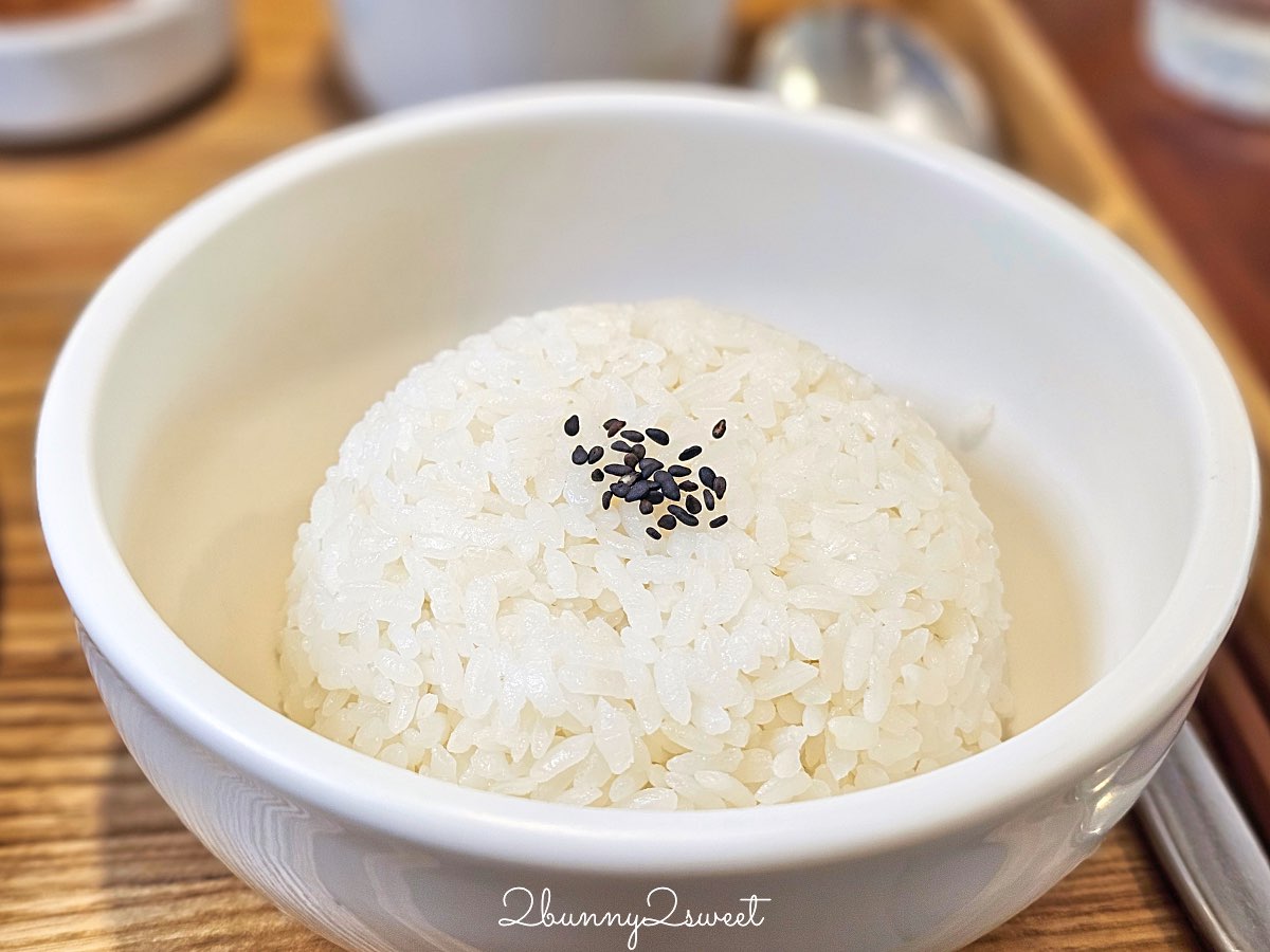 【敘。暖暖｜warm place】台北松山民生社區超人氣異國定食，招牌綠奶茶、冬瓜茶無限暢飲 (原櫻桃小鎮) @兔兒毛毛姊妹花