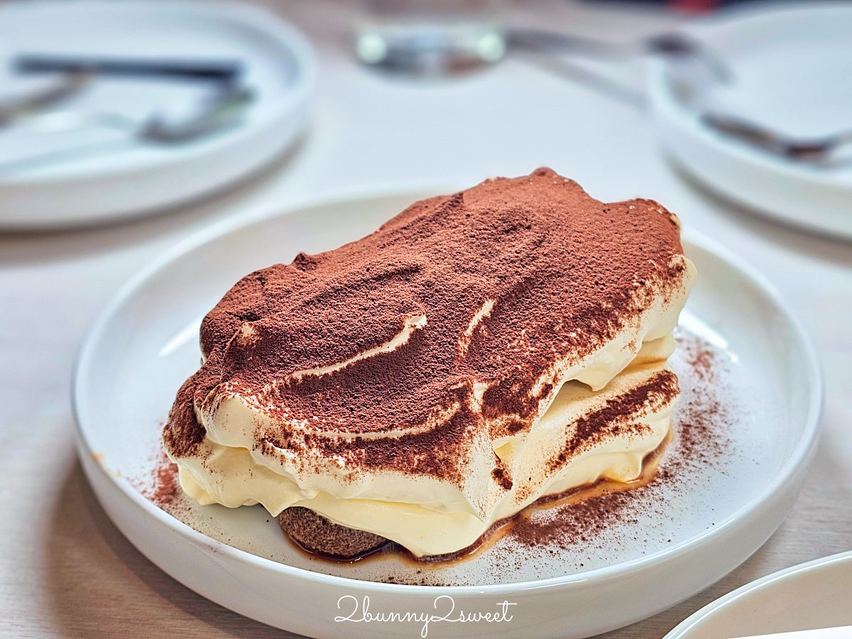 【8%ICE & Cheesecake】永康街咖啡廳：義式冰淇淋＋熟成起司蛋糕，東門站靜謐系甜點店推薦 @兔兒毛毛姊妹花