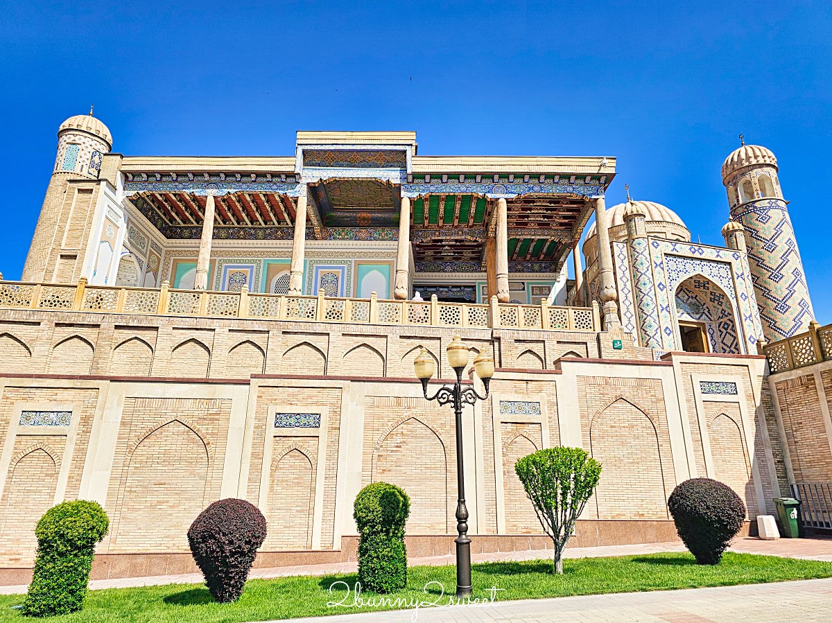 【哈茲拉希茲爾清真寺 Hazrat Khizr Mosque】撒馬爾罕拍比比哈奴清真寺最佳視角，首任總統陵寢也在這 @兔兒毛毛姊妹花