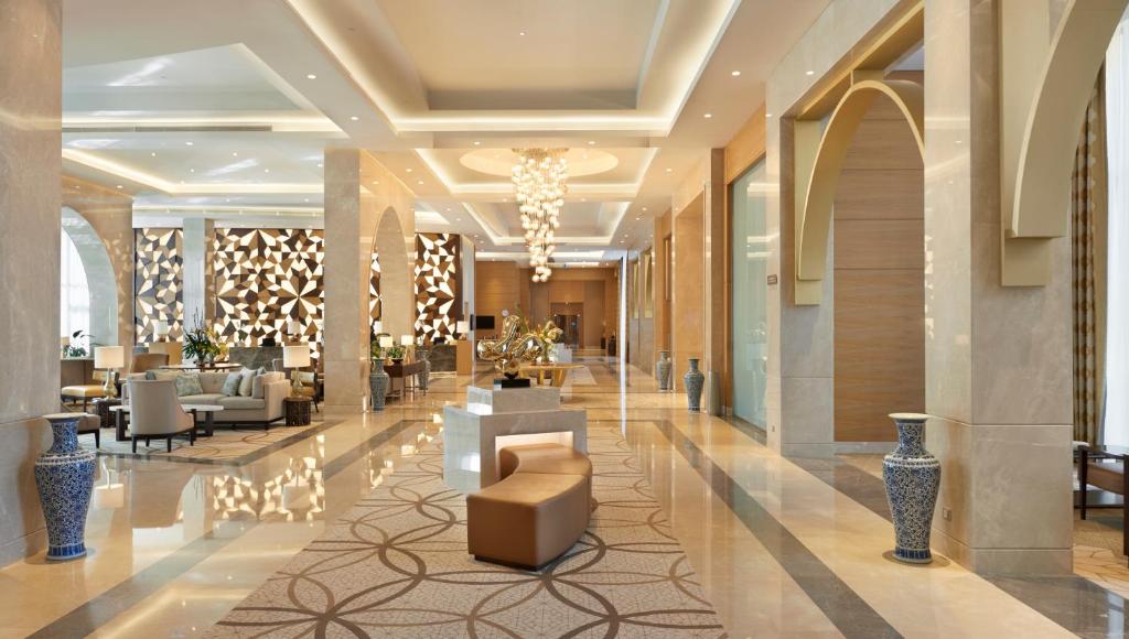 【Hyatt Regency Tashkent 塔什干凱悅酒店】塔什干市中心五星飯店推薦：泳池Spa＋完整設施住宿開箱 @兔兒毛毛姊妹花