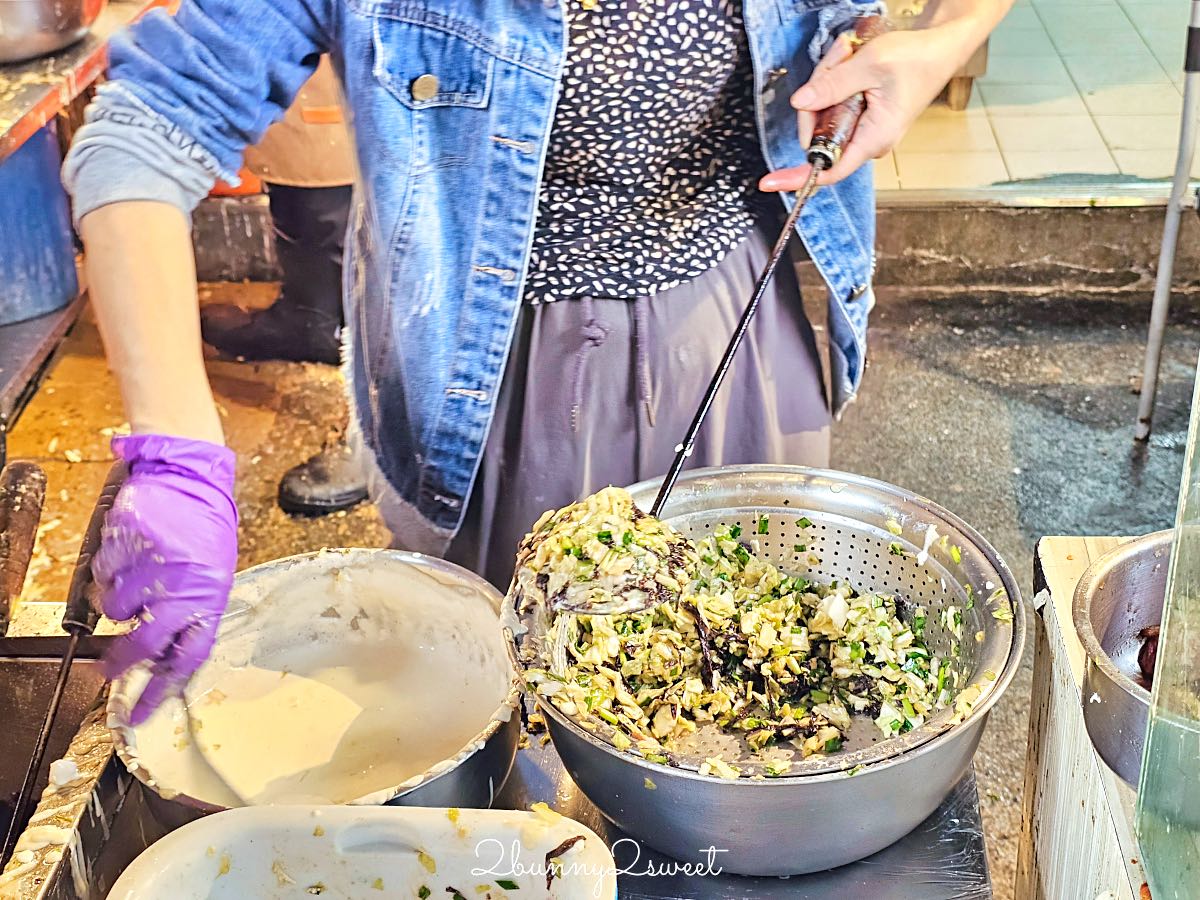 【南方澳最大的蝦餅最多的蝦子】宜蘭蘇澳必吃排隊美食，滿滿鮮蝦超酥脆，蚵嗲、龜山島鹹酥蝦也必點 @兔兒毛毛姊妹花