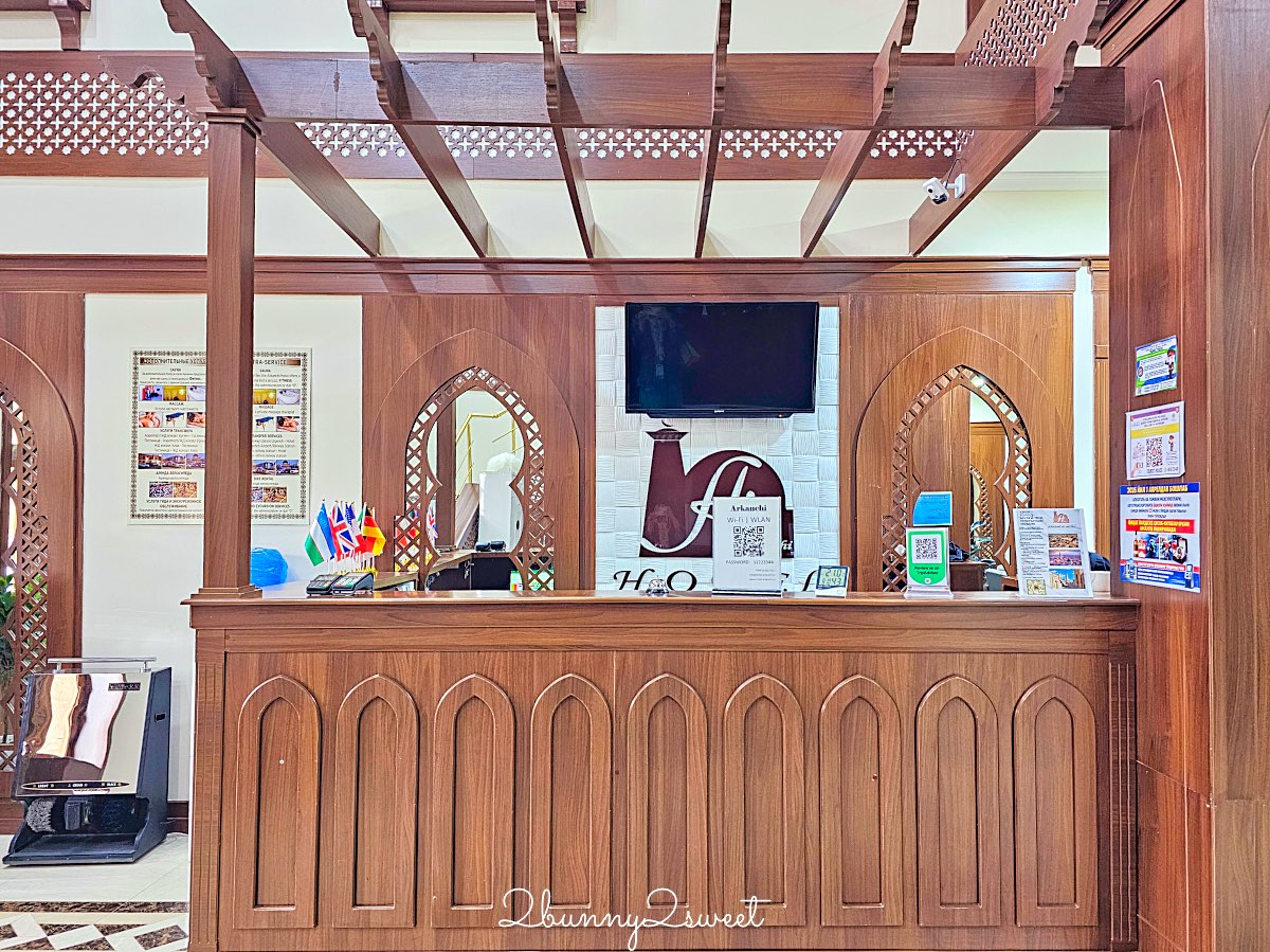 【阿爾坎奇飯店 Arkanchi Hotel】烏茲別克希瓦住宿推薦：古城伊欽&middot;卡拉內牆內高 CP 值景觀飯店 @兔兒毛毛姊妹花