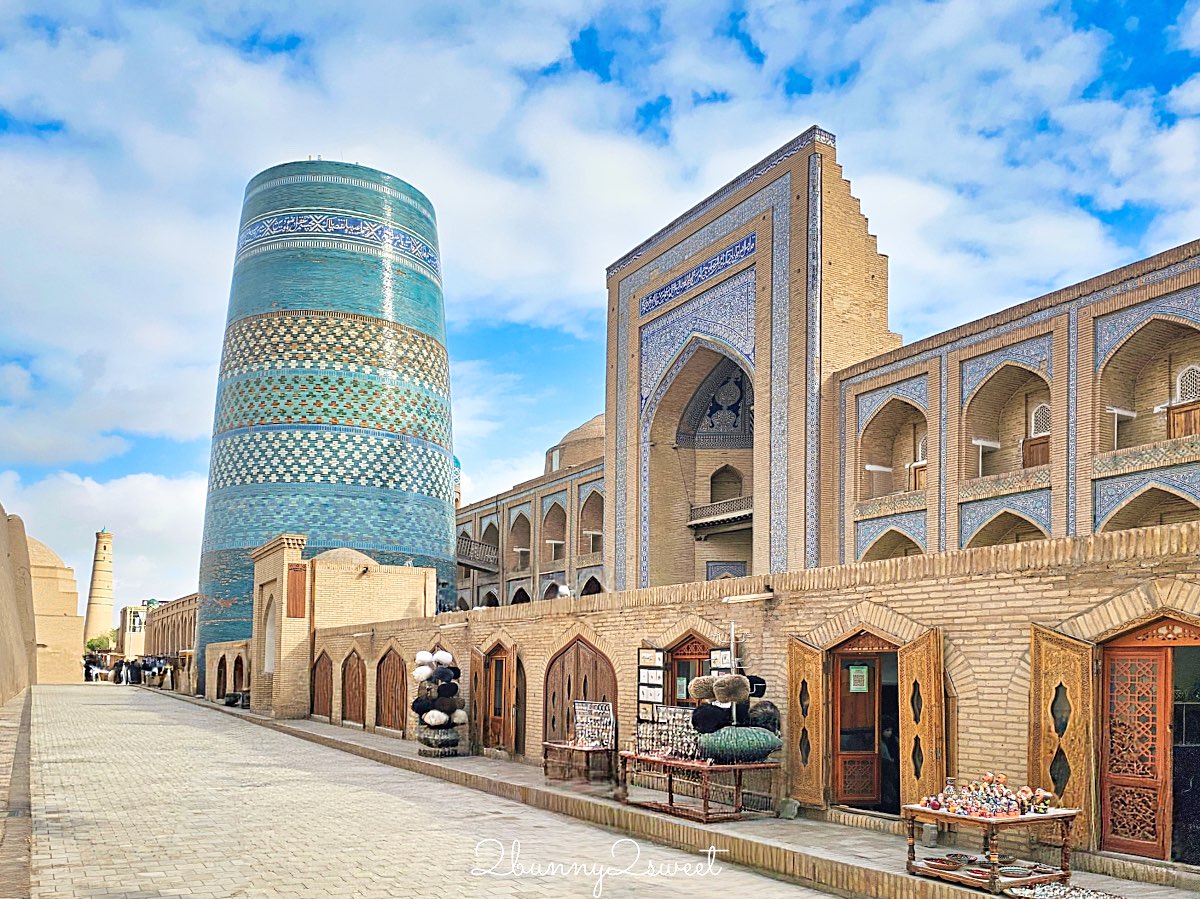 【希瓦卡爾塔米諾宣禮塔 Kalta Minor Minaret】29公尺藍色矮塔、未完成卻最經典的中亞地標 @兔兒毛毛姊妹花