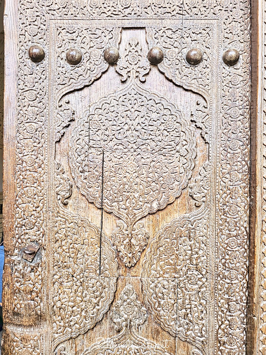 【穆罕默德&middot;阿明汗經學院 Mohammed Amin Khan Madrasah】希瓦古城最美藍色地標，學生宿舍改建飯店 @兔兒毛毛姊妹花