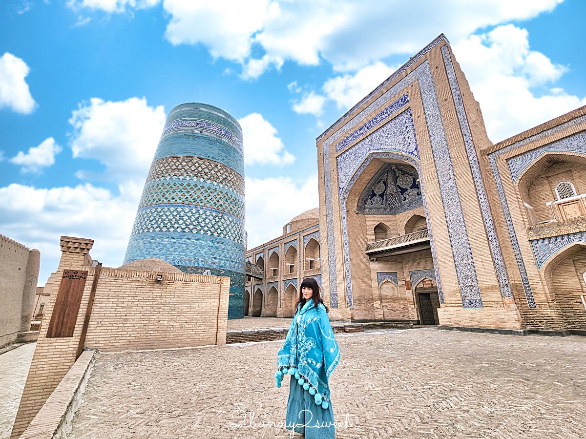 【穆罕默德&middot;阿明汗經學院 Mohammed Amin Khan Madrasah】希瓦古城最美藍色地標，學生宿舍改建飯店 @兔兒毛毛姊妹花