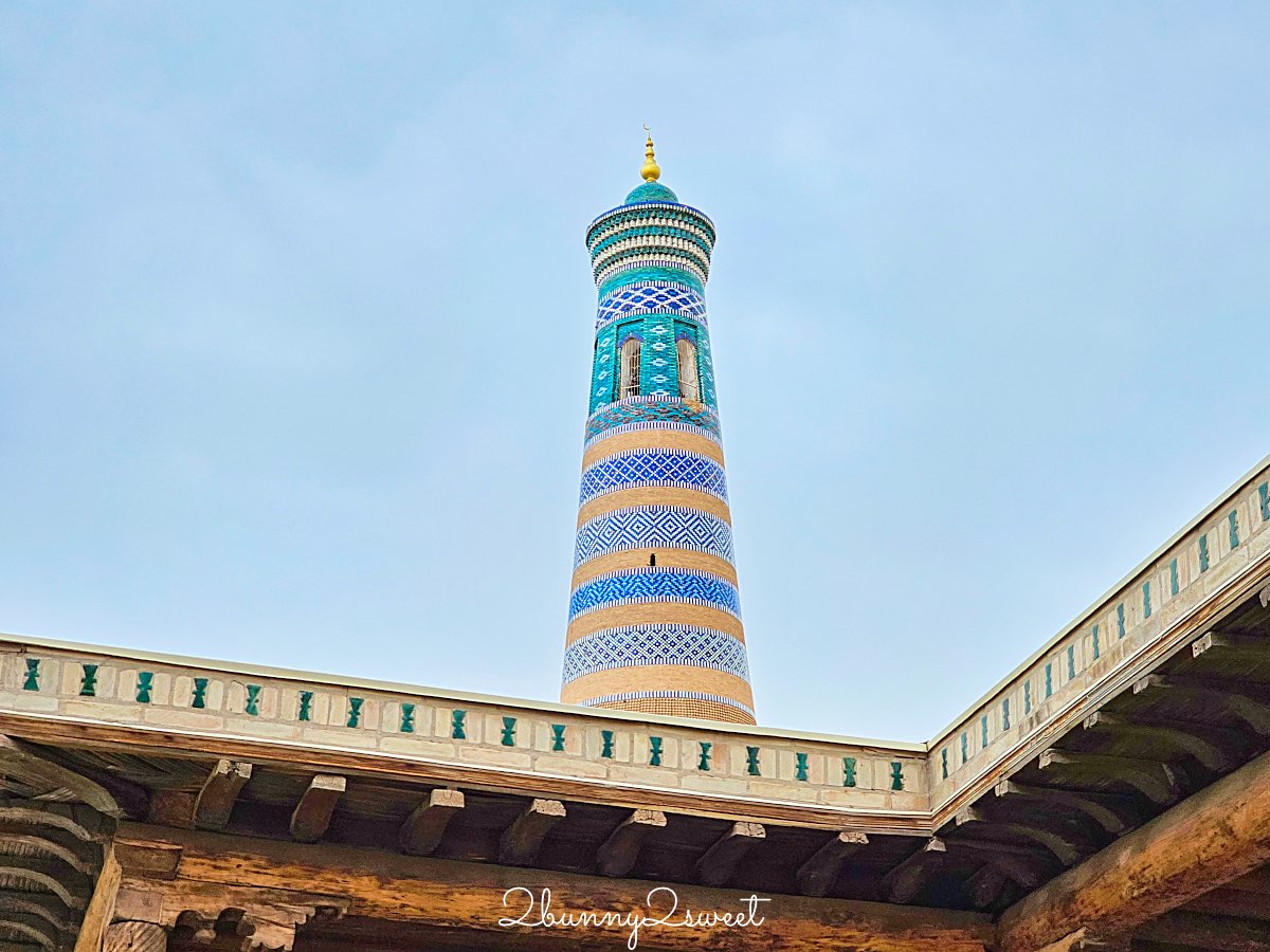 【伊斯蘭&middot;霍賈宣禮塔 Islam Khoja Minaret】登頂俯瞰中亞遺產，希瓦最高地標門票/交通攻略 @兔兒毛毛姊妹花