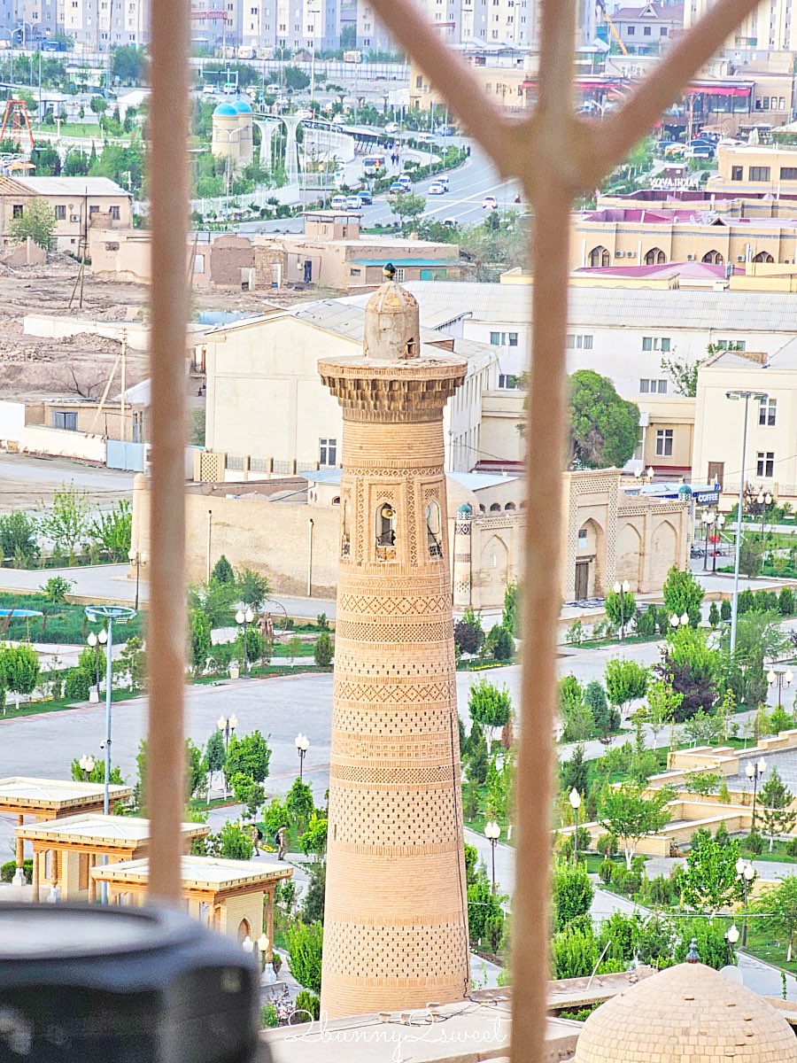 【伊斯蘭&middot;霍賈宣禮塔 Islam Khoja Minaret】登頂俯瞰中亞遺產，希瓦最高地標門票/交通攻略 @兔兒毛毛姊妹花