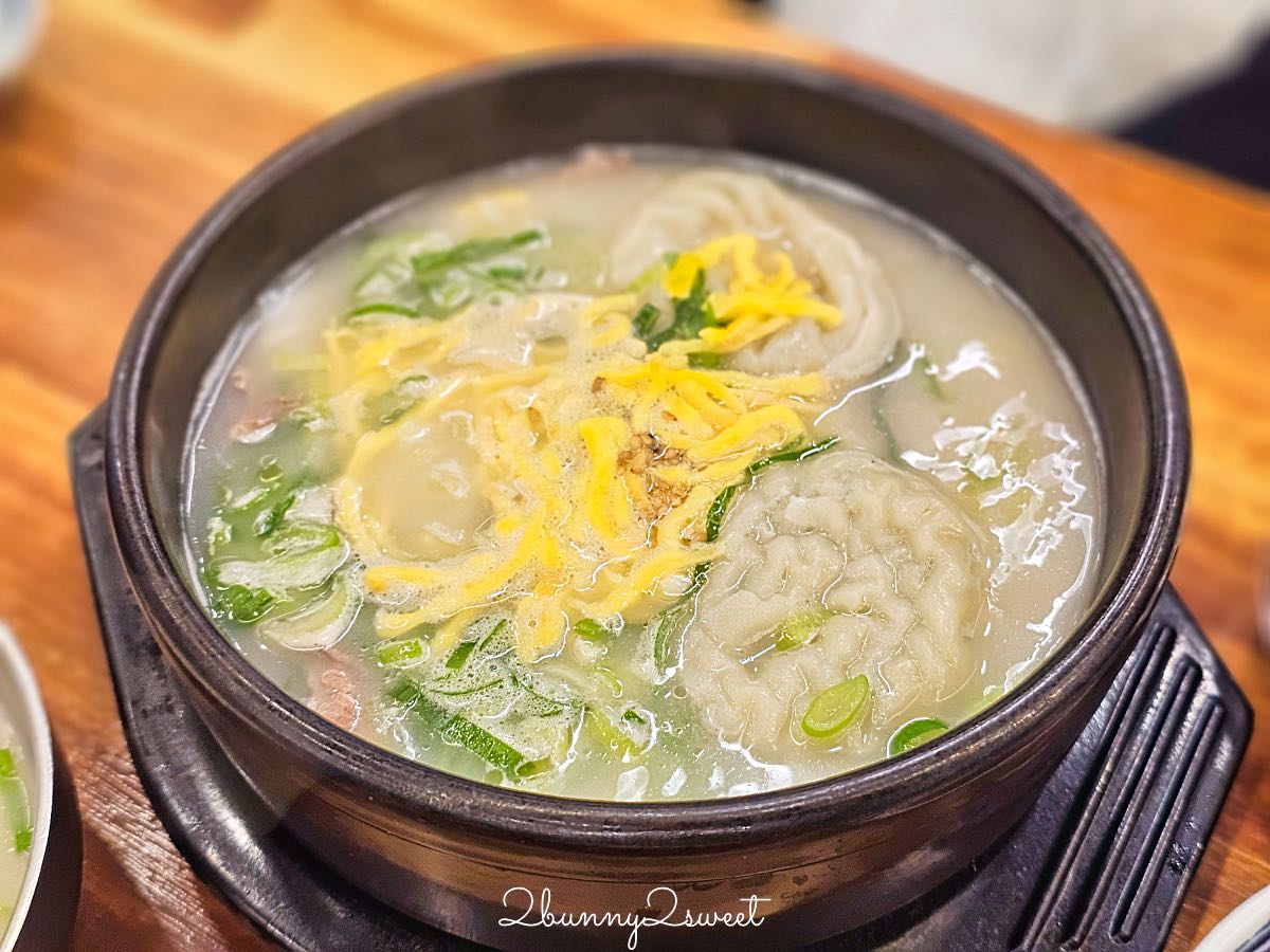 釜山南浦美食》南浦雪濃湯|24小時營業、地鐵站步行2分鐘,有中文菜單的暖胃牛骨湯飯老店 @兔兒毛毛姊妹花 釜山南浦美食》南浦雪濃湯|24小時營業、地鐵站步行2分鐘,有中文菜單的暖胃牛骨湯飯老店 @兔兒毛毛姊妹花