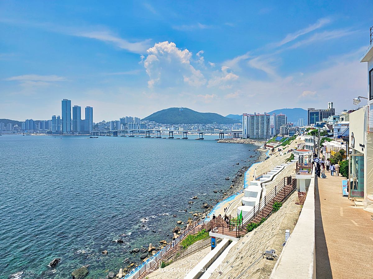 釜山白淺灘文化村攻略｜影島海景第一排散步秘境、絕影海岸步道、交通方式一次看 @兔兒毛毛姊妹花