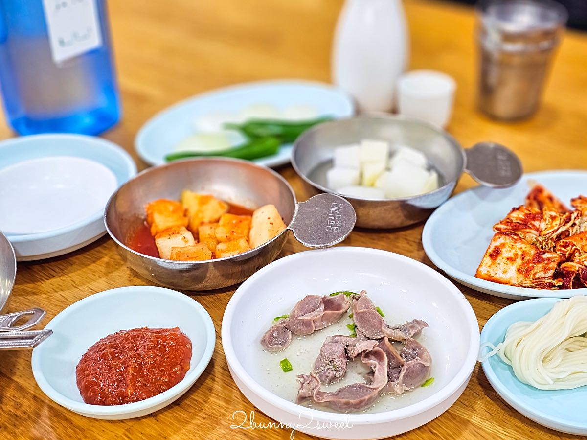 釜山南浦美食》南浦蔘雞湯｜60年老字號蔘雞湯名店，招牌蔘雞湯＋電烤雞一次滿足 @兔兒毛毛姊妹花