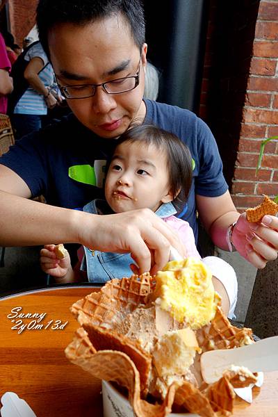 [兔兒遊台中。2Y0M+] 夜宿寶島53行館，隔天一早進攻宮原眼科!! @兔兒毛毛姊妹花