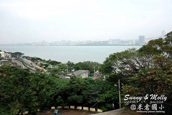 [親子遊。台北] 八里放空小旅行~米倉國小&#038;BALI水岸四季景觀餐廳 @兔兒毛毛姊妹花