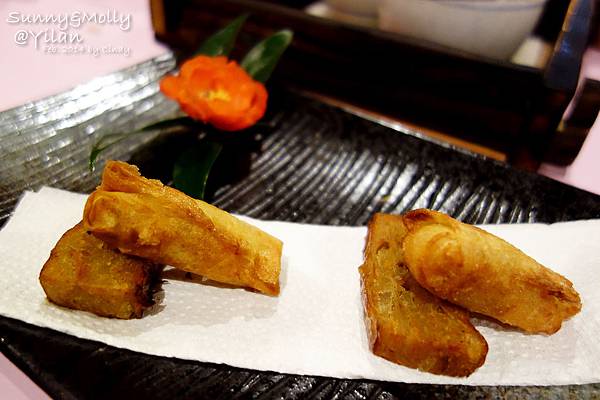 [宜蘭。美食] 客人城懷舊餐廳～無菜單懷舊料理 @兔兒毛毛姊妹花