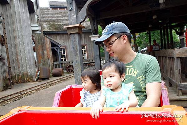 [新竹。親子景點] 兔兒3歲 BdayTrip (下)-帶著小童也能暢遊六福村 (3Y小童玩樂攻略) @兔兒毛毛姊妹花