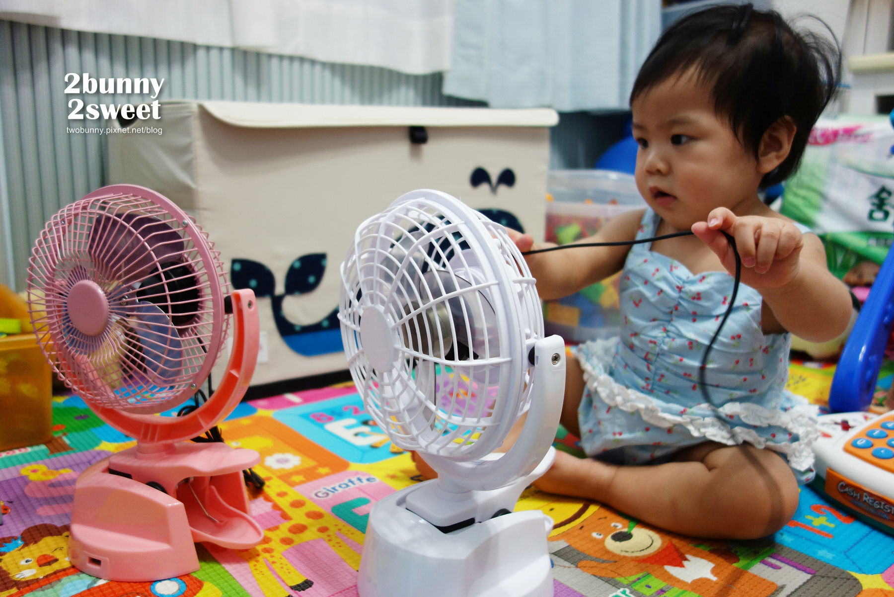 [好物。開箱] 炎炎夏日也能涼爽出遊的秘密武器~USB風扇+行動電源!! @兔兒毛毛姊妹花