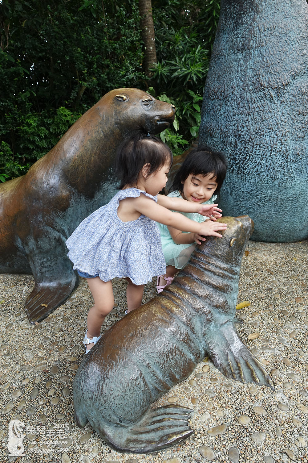 [2015。新馬|親子|自助]『新加坡動物園』(下)～不只是最棒的雨林動物園，還是超好玩的遊樂園!!! @兔兒毛毛姊妹花