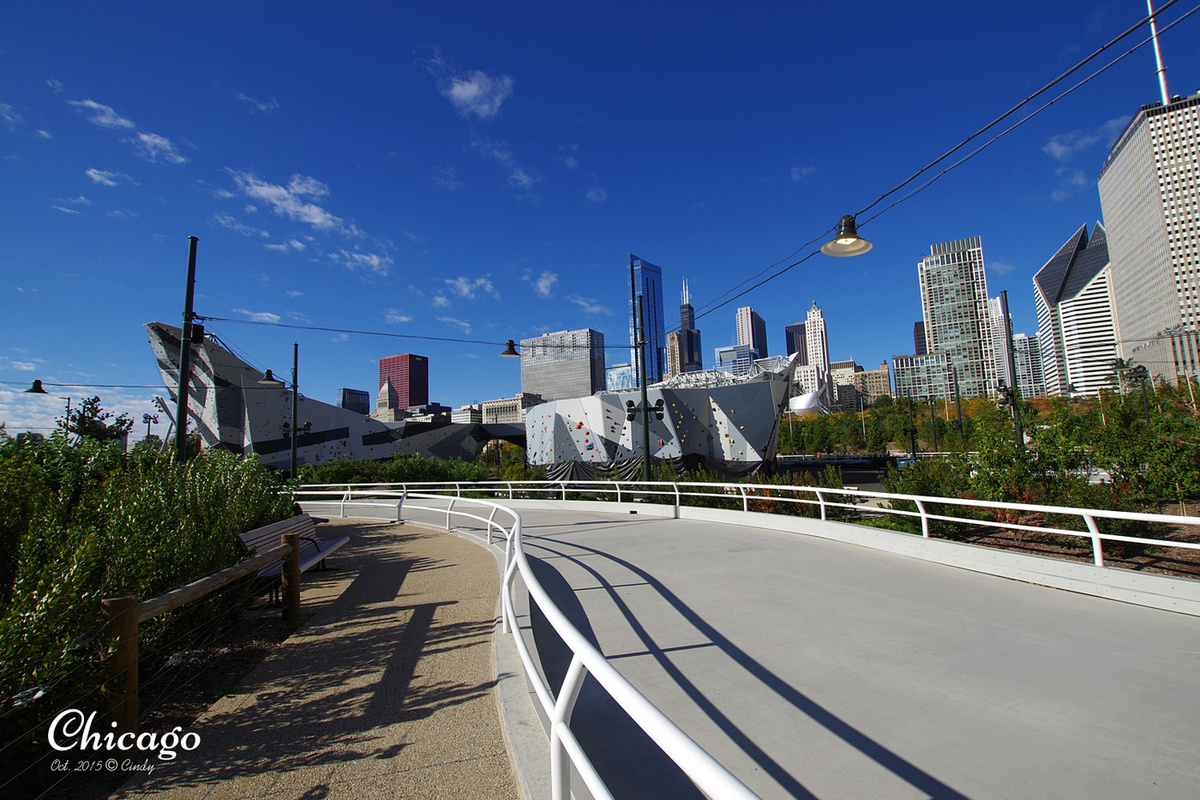 [2015。芝加哥] 湖畔的兒童玩樂天堂～Maggie Daley Park @兔兒毛毛姊妹花