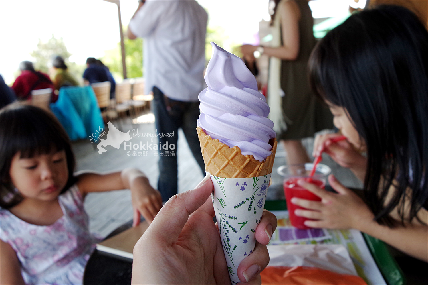 [北海道|親子|自駕] 富田農場｜ Farm Tomita｜ファーム富田～夏季遊北海道絕不可錯過的薰衣草花海美景 (初夏薰衣草花海)｜富良野免費景點 @兔兒毛毛姊妹花