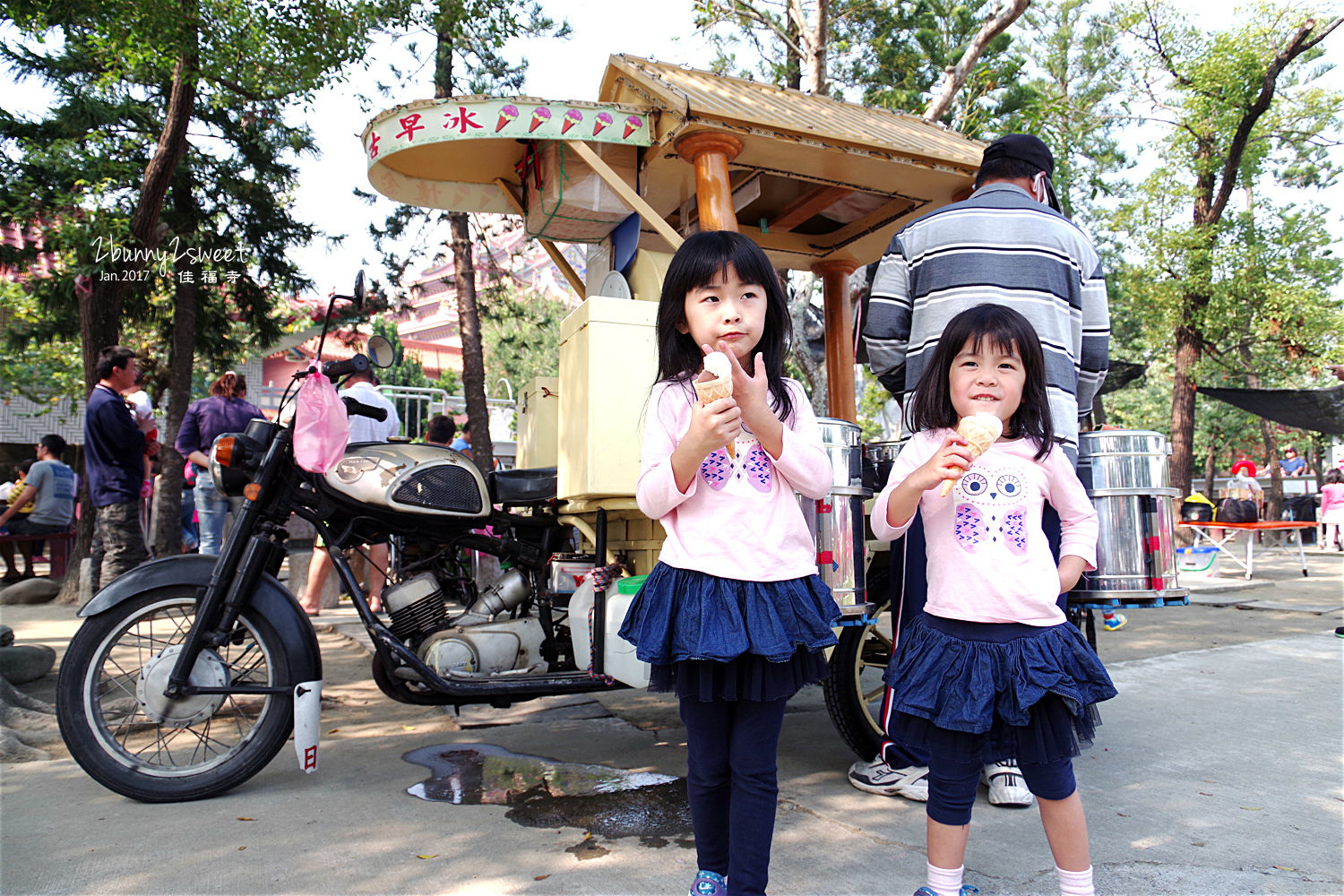 台南親子景點》全台最歡樂的寺廟～佳福寺 慈幼兒童樂園～直的、捲的、超長滾輪式多種溜滑梯，還附設烤肉區｜台南免費景點 @兔兒毛毛姊妹花