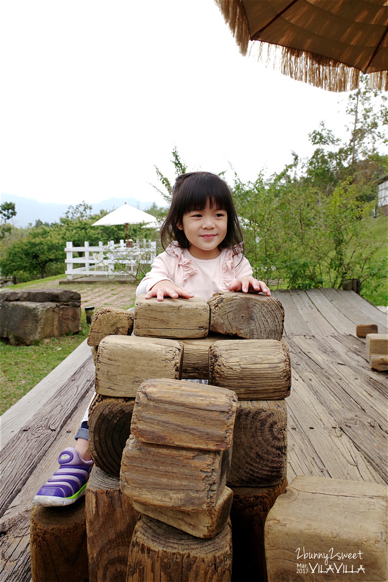 [親子旅遊。苗栗] VilaVilla 魔法莊園~小木屋、翹翹板、溜滑梯、沙坑積木～大人小孩都愛的北歐風森林遊樂場 @兔兒毛毛姊妹花