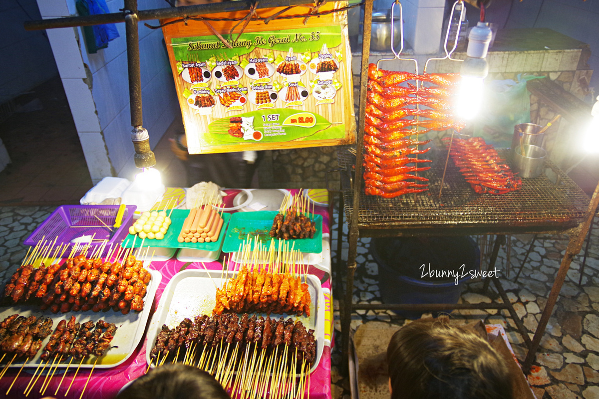 [沙巴。美食] 丹絨亞路夜市 (Tanjung Aru Perdana Porch) 三色果汁 &#038; 沙爹、烤雞翅～平價美食街搬家到 Tanjung Lipat Sabah (三色果汁新地址) @兔兒毛毛姊妹花