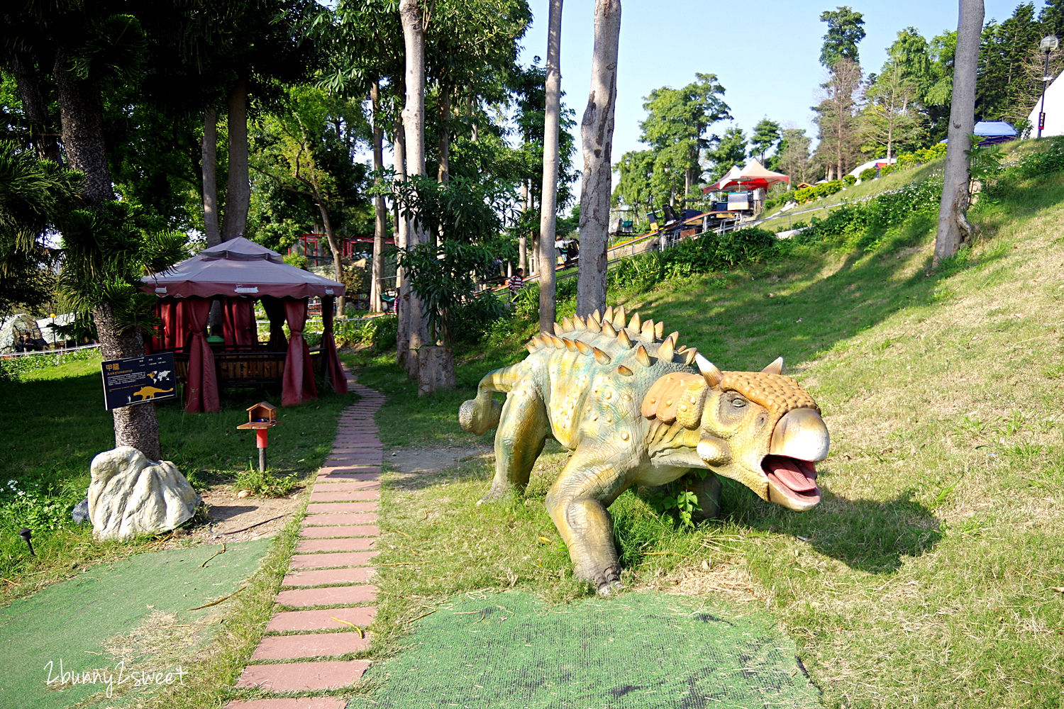 彰化景點【百果山探索樂園】員林必玩恐龍主題樂園，一票到底好多遊樂設施無限暢玩 @兔兒毛毛姊妹花