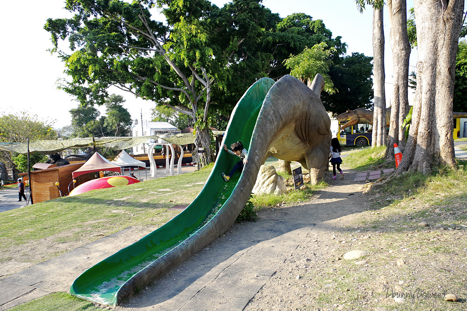 百果山探索樂園｜彰化員林必玩恐龍主題樂園，一票到底好多遊樂設施無限暢玩 @兔兒毛毛姊妹花