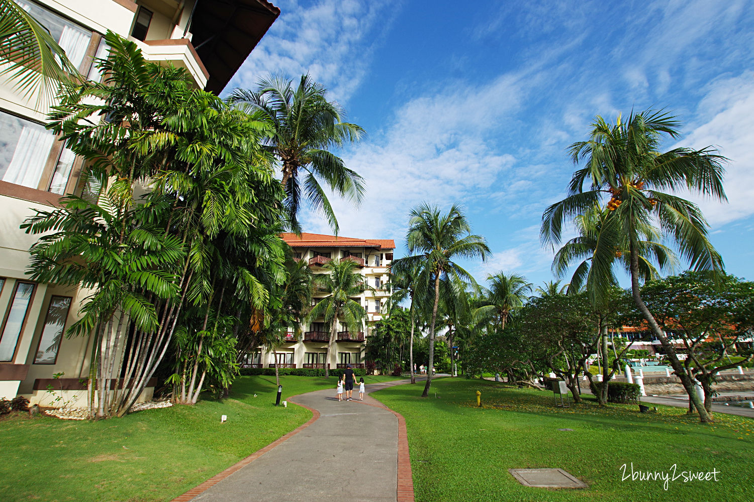 沙巴親子飯店》麥哲倫絲綢度假村 Magellan Sutera Resort～沙灘、泳池、滑水道，還有 KTV、健身房、電影院、保齡球館、兒童遊戲室～休閒設施豐富到讓你玩不完的度假村 @兔兒毛毛姊妹花