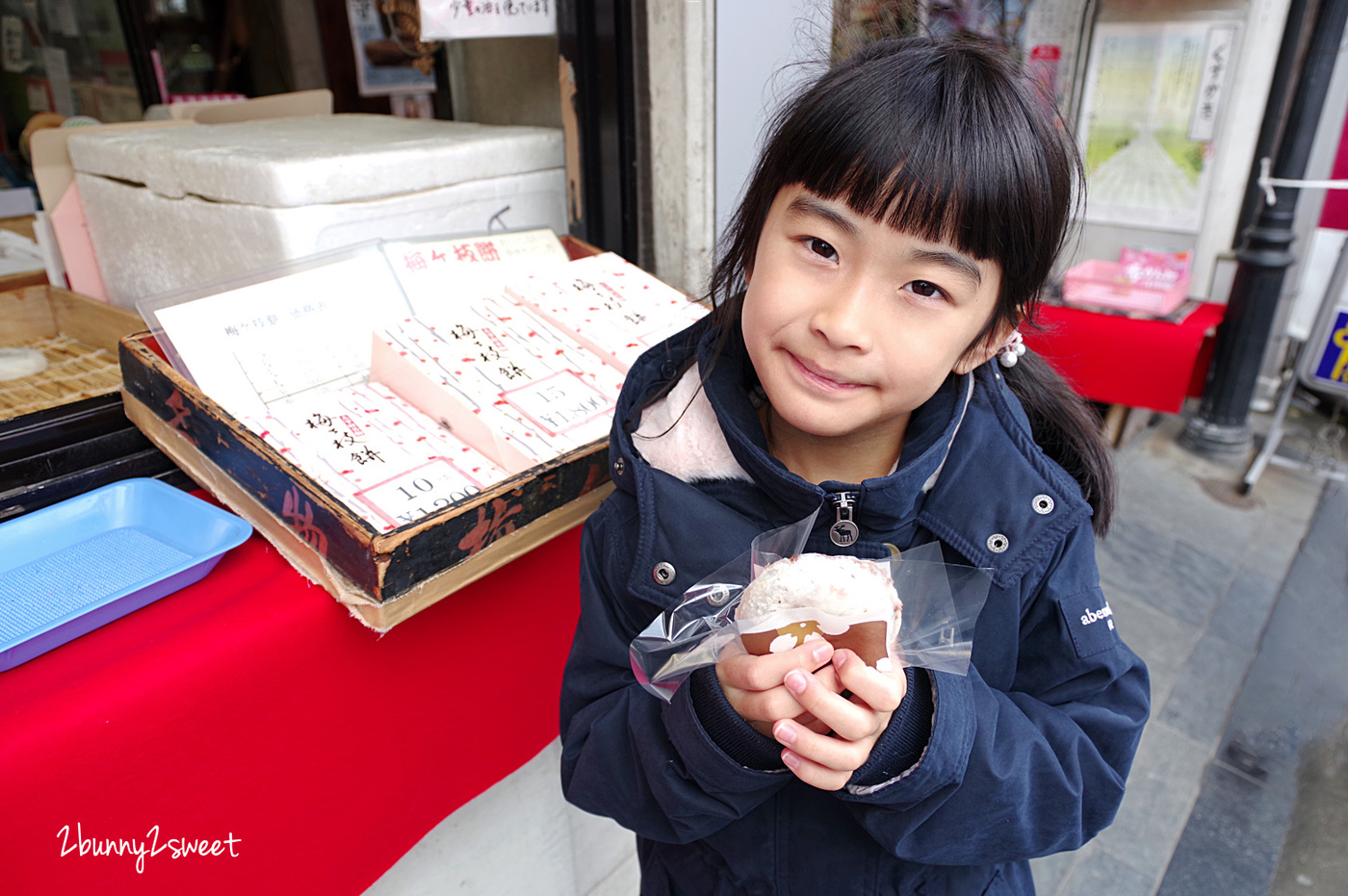 九州福岡景點》太宰府天滿宮半日遊～交通、停車、景點、美食全攻略～必吃一蘭合格拉麵、太宰府名物梅枝餅、壽子屋手工仙貝、天山鬼瓦最中八女茶草莓大福&#038;串蕨，必拍日本十大最美星巴克 @兔兒毛毛姊妹花