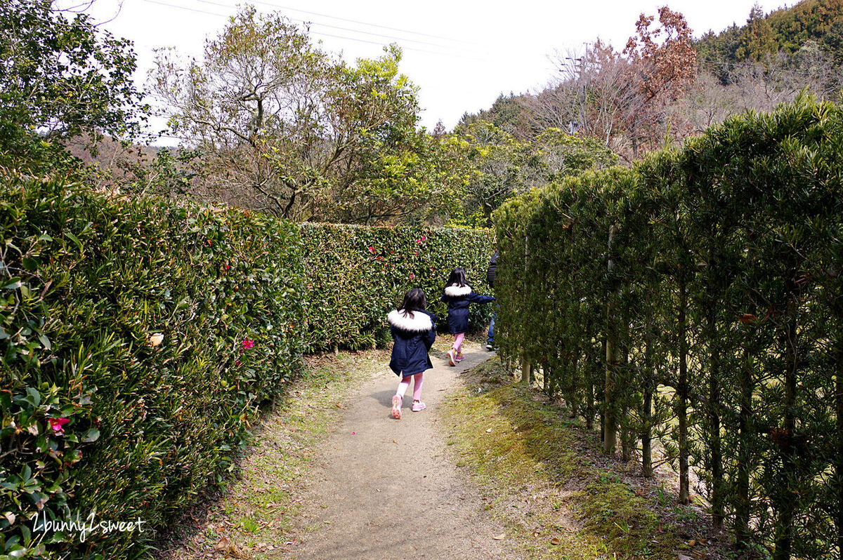 福岡親子景點【夜須高原紀念の森】九州超狂恐龍溜滑梯公園，免費玩還免費停車 @兔兒毛毛姊妹花