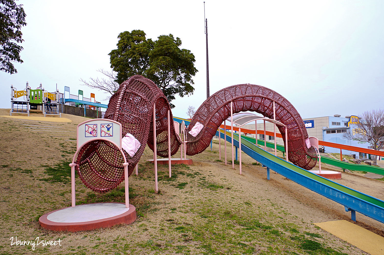 九州福岡特色公園》海之中道海濱公園｜海の中道海浜公園～雲朵蹦蹦床 x 超長溜滑梯 x 水上攀爬網 x 可愛動物區 x 夏季戲水池～親子遊福岡必玩超大型國營公園 @兔兒毛毛姊妹花