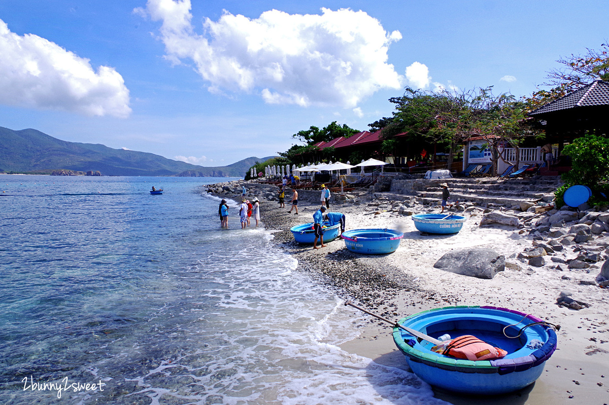 [越南｜芽莊。親子景點] 芽莊 Nha Trang 跳島～搭乘快艇去木島 (黑島，Hon Mun)，搭乘玻璃船看珊瑚礁 or 浮潛看魚去｜誠旺旅行社 愛越芽莊｜芽莊直航 @兔兒毛毛姊妹花