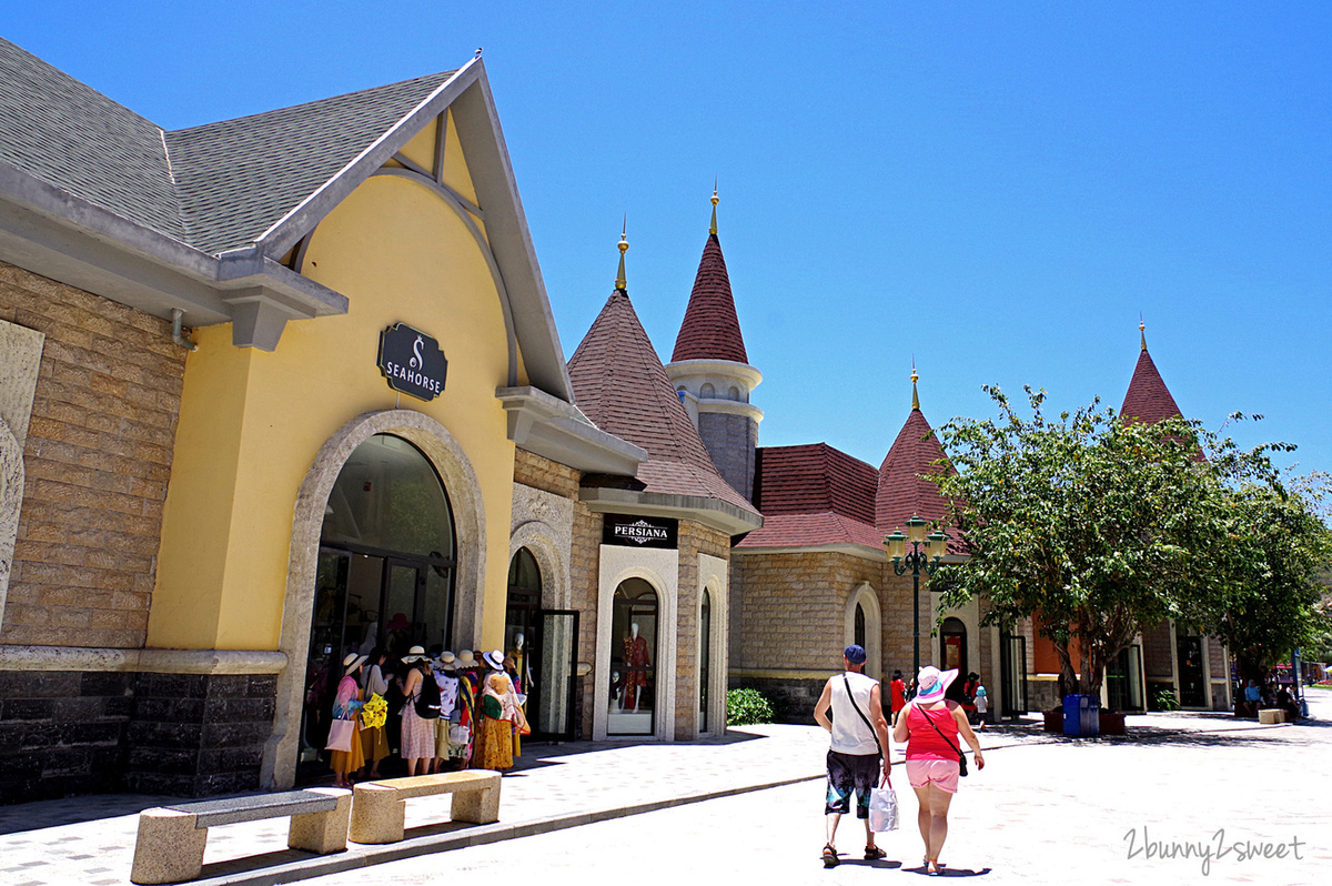 芽莊景點》芽莊珍珠島樂園 Vinpearl Land Nha Trang～陸上樂園、水上樂園，還有海底隧道水族館和動物園～親子必遊「越南迪士尼」真的好好拍也好好玩 @兔兒毛毛姊妹花