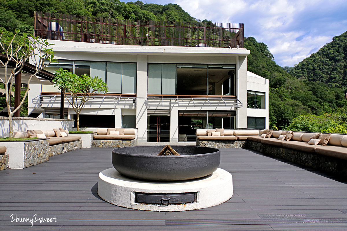 花蓮親子飯店》太魯閣晶英酒店行館樓層文山套房～景觀峽谷泳池、高質感遊戲室、戲水、啤酒咖啡點心免費 minibar～極致奢華的度假享受 @兔兒毛毛姊妹花