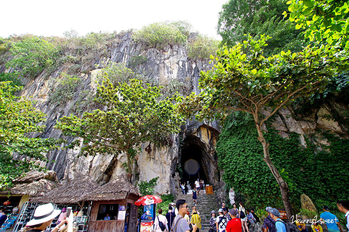 [越南｜峴港。景點] 五行山 Ngũ Hành Sơn~大理石山裡藏著莊嚴佛寺、洞窟大佛、壯麗美景～峴港必遊 Marble Mountain｜中越旅遊｜Bamboo Airway 越竹航空｜峴港直航｜誠旺旅行社 愛越峴港 @兔兒毛毛姊妹花