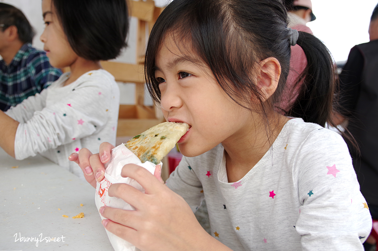 宜蘭親子景點》張美阿嬤農場～全台唯一能穿和服在日式庭園裡餵梅花鹿、水豚君的農場!! 另有 DIY 及農村體驗活動可報名｜停車場｜收費方式｜預約報名表連結|三星一日遊 @兔兒毛毛姊妹花