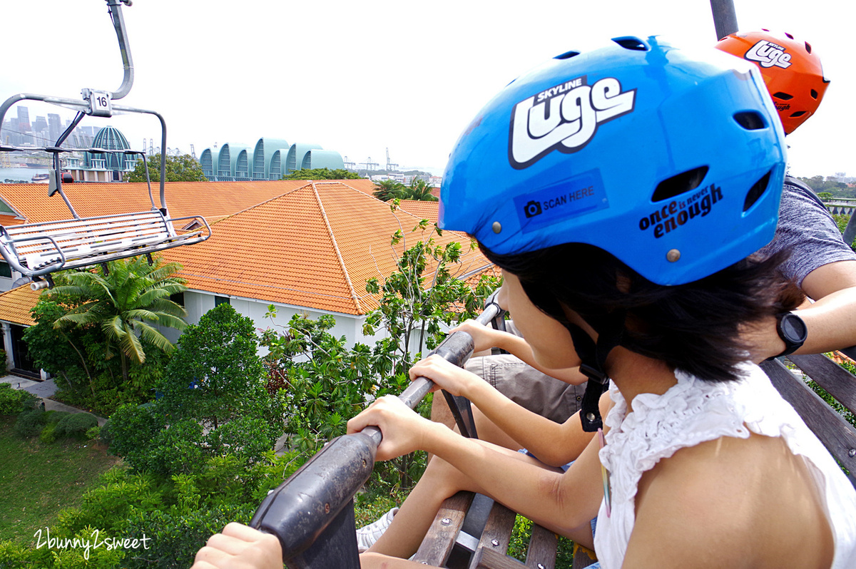 新加坡景點【Skyline Luge Singapore】聖淘沙必玩空中吊椅、斜坡滑車～無動力俯衝卡丁車超嗨 @兔兒毛毛姊妹花