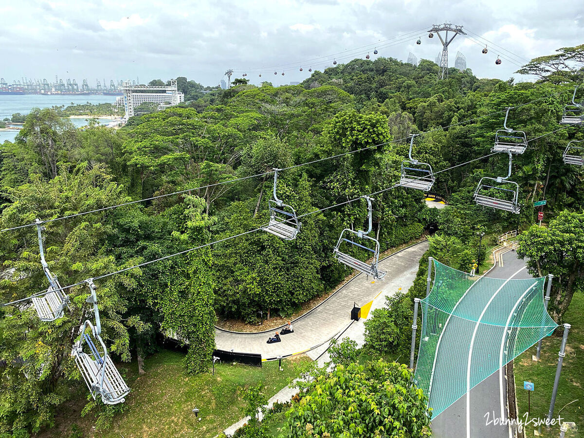 新加坡景點【Skyline Luge Singapore】聖淘沙必玩空中吊椅、斜坡滑車～無動力俯衝卡丁車超嗨 @兔兒毛毛姊妹花