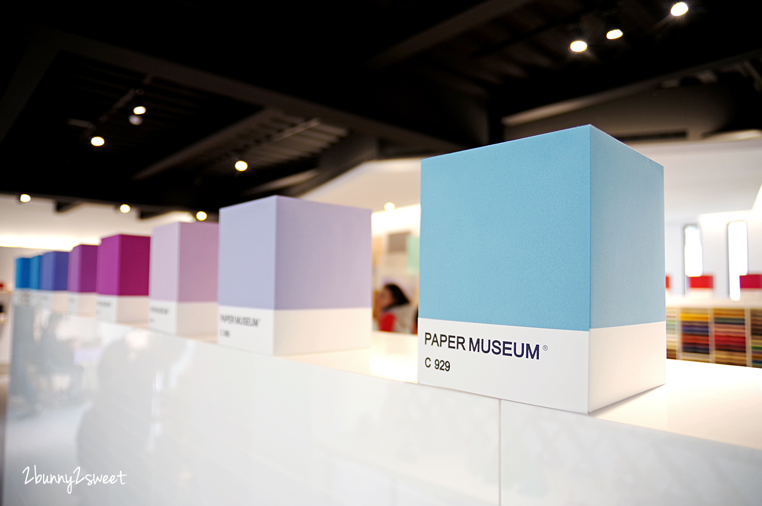 台中神岡親子景點》紙博館 Paper Museum-紙的空間～全新開幕免費室內景點～繽紛紙張 IG 美拍場景 x 豐富紙藝紙品收藏 x 勞作 DIY &#038; 材料包挖寶區～一起來欣賞紙張之美｜台中雨天景點｜室內景點 @兔兒毛毛姊妹花