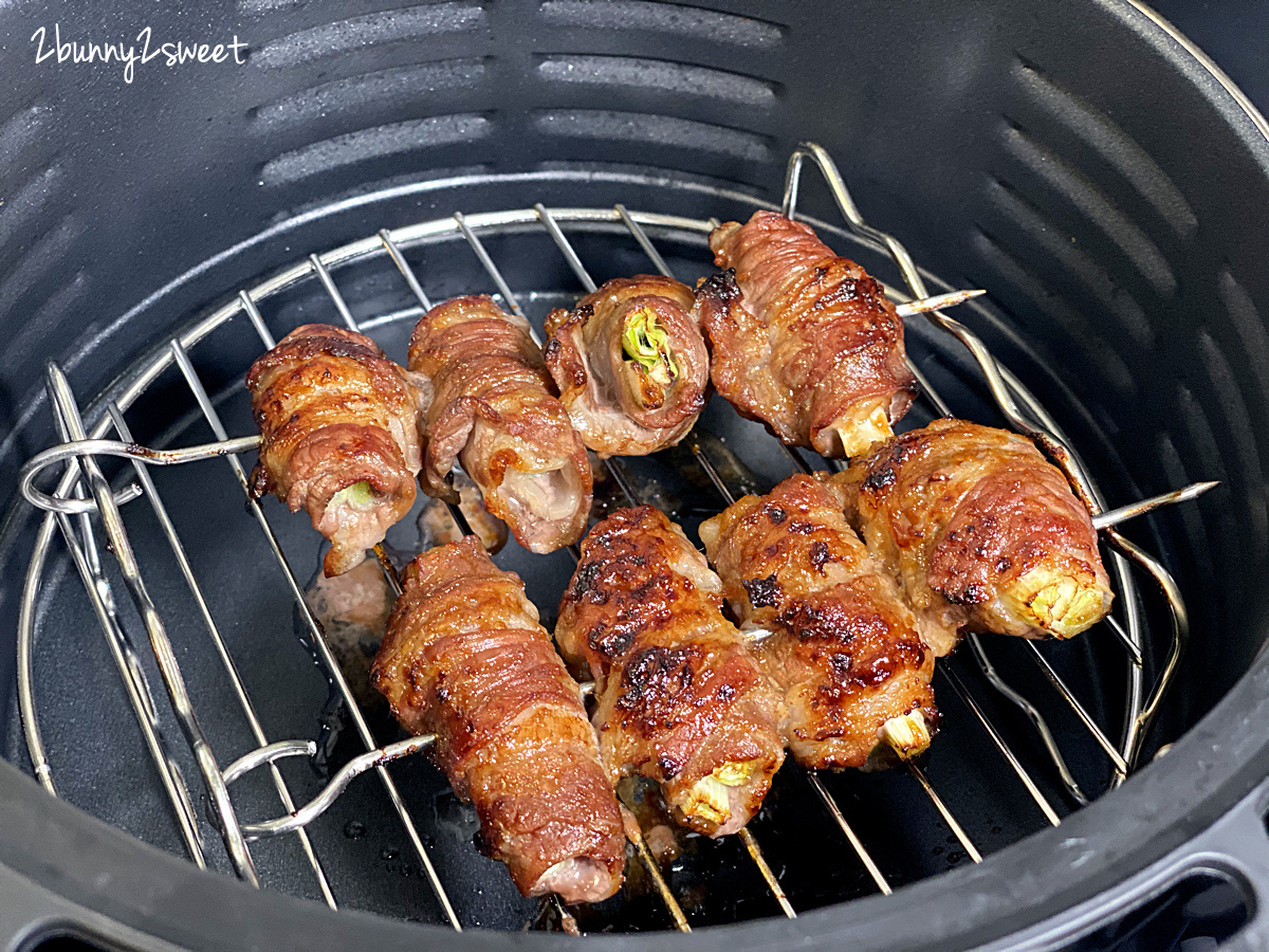 氣炸鍋食譜》 燒烤大蔥牛肉卷～免翻面、無油煙，在家也能輕鬆烤肉｜氣炸烤肉串溫度及時間｜氣炸鍋料理懶人食譜 @兔兒毛毛姊妹花