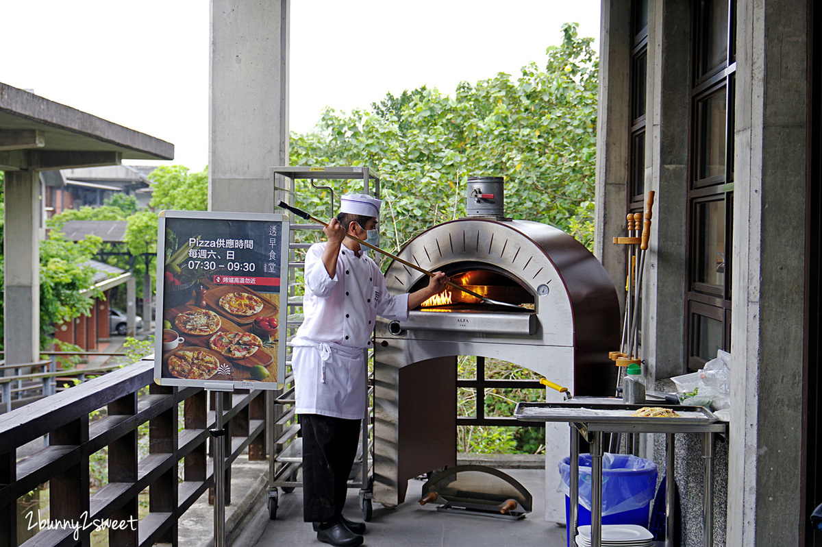 宜蘭五結親子飯店》宜蘭傳藝老爺行旅~入住江南庭園裡的閩式紅磚屋 x 悠閒暢玩宜蘭傳藝中心 x 習藝券 DIY 免費玩 x 一泊二食手路菜中餐廳晚餐/透早食堂在地風味自助早餐 @兔兒毛毛姊妹花