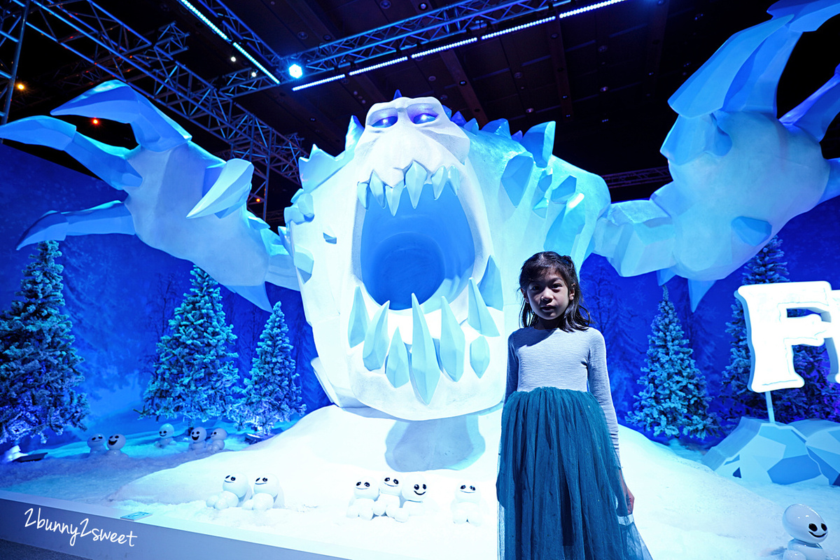 冰雪奇緣夢幻特展~電影經典場景、1:1 等身人物、聲光影音場景超好拍，還有孩子最愛的冰雪球池、光影溜滑梯、魔法森林跳跳床，豐富周邊商品好好買 @兔兒毛毛姊妹花