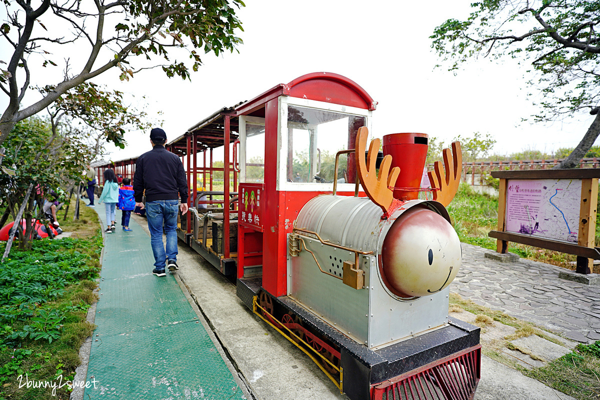 槺榔驛古輕便車道｜新竹親子景點～100元搭乘超萌麋鹿小火車，車程 50 分鐘還有精彩導覽 @兔兒毛毛姊妹花