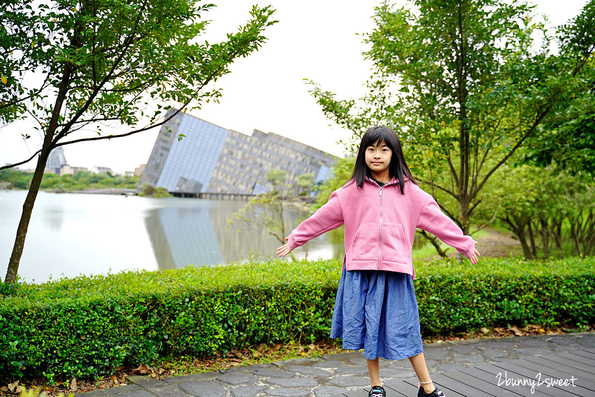 蘭陽博物館 兒童考古探索廳｜宜蘭頭城景點 50 元銅板價就能在室內挖沙考古 @兔兒毛毛姊妹花