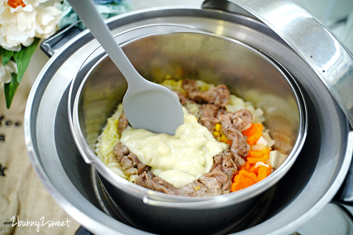 電鍋食譜》電鍋奶油蔬菜燉飯～電鍋一鍋到底超簡單料理，零廚藝也能做出餐廳等級的奶油燉飯｜電鍋燉飯食譜｜電鍋懶人料理 @兔兒毛毛姊妹花